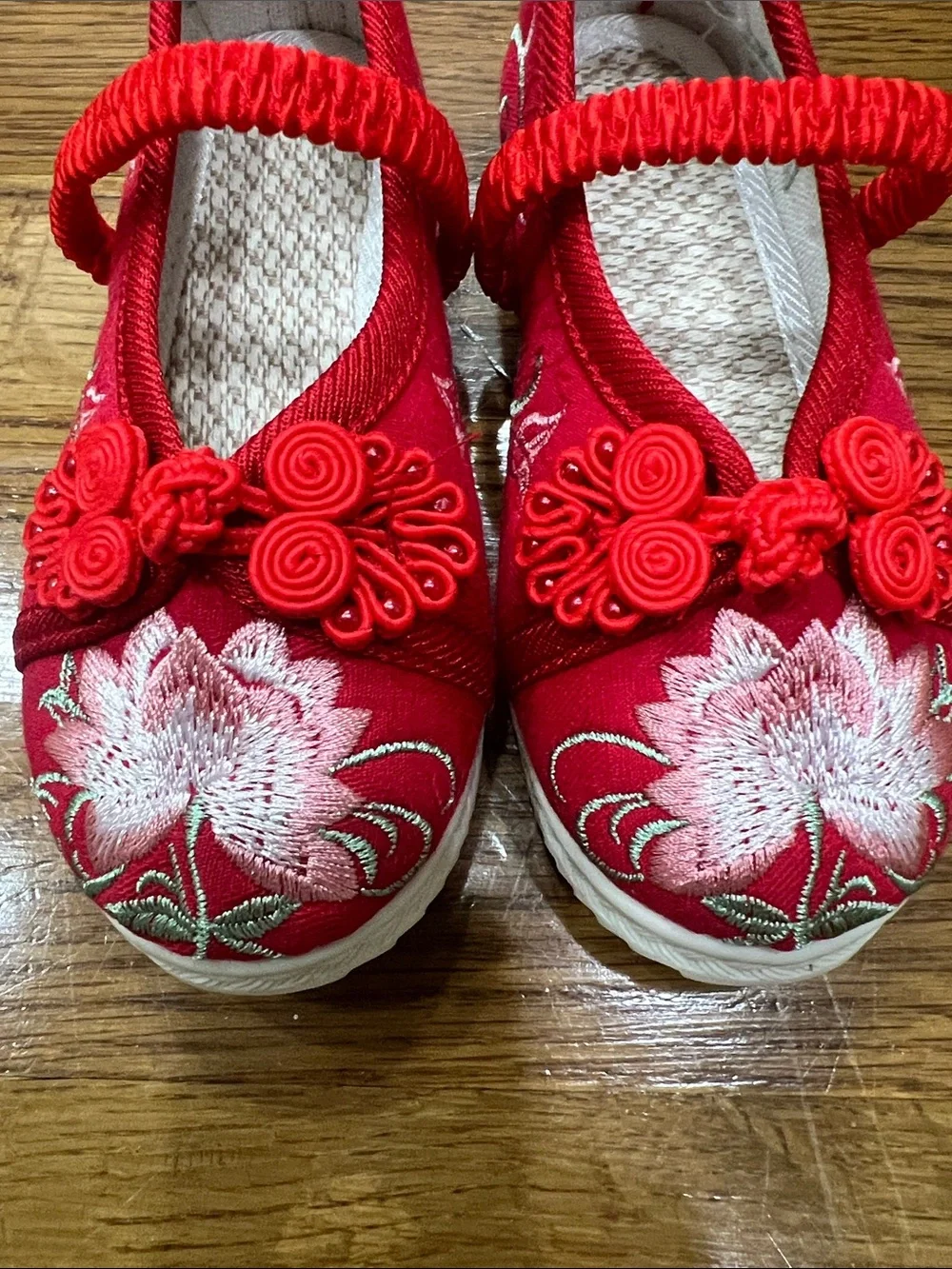 Girls Red Embroidered Mary Jane Slip-On Shoes